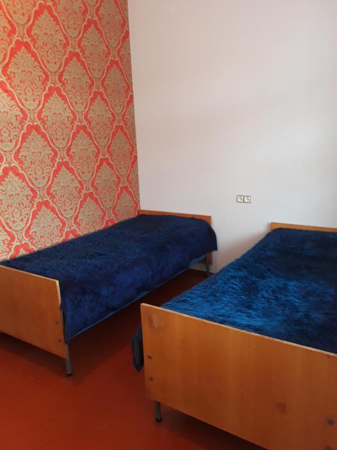 Megobroba Inn Dzentsmani Екстериор снимка